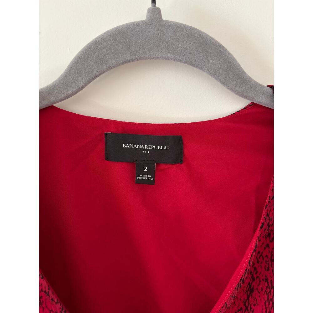 Banana Republic Red Black Print Sheer V Neck Long Sleeve Blouse Women’s 2 - Picture 9 of 9